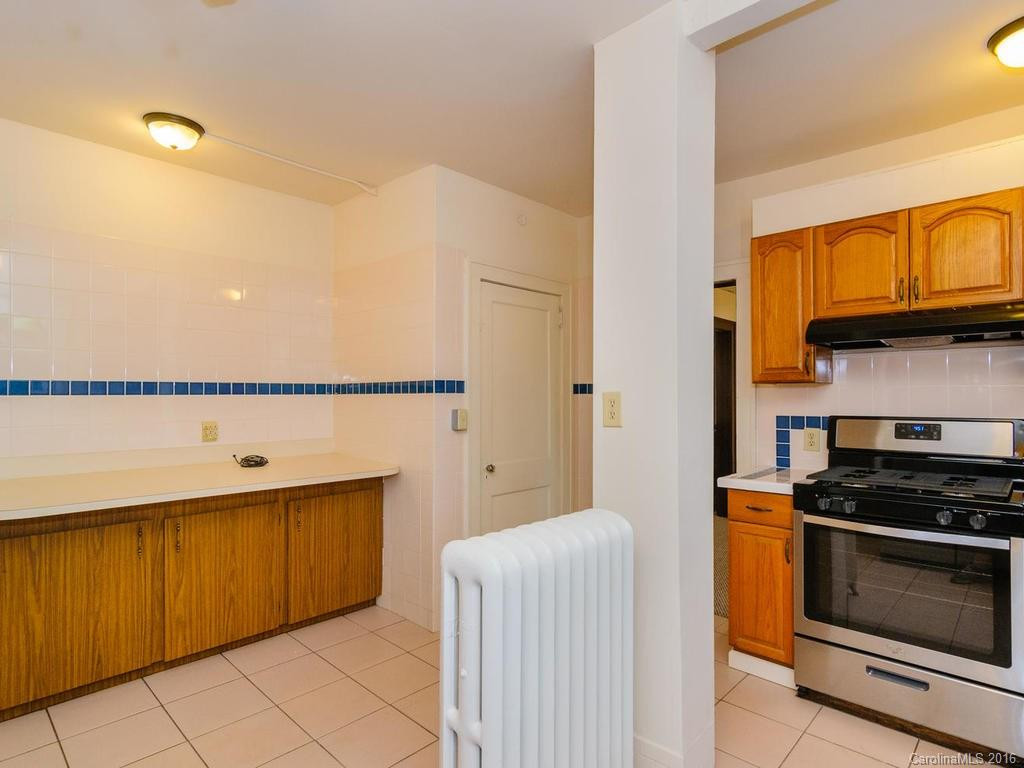 216 Hanover Street - Photo 15