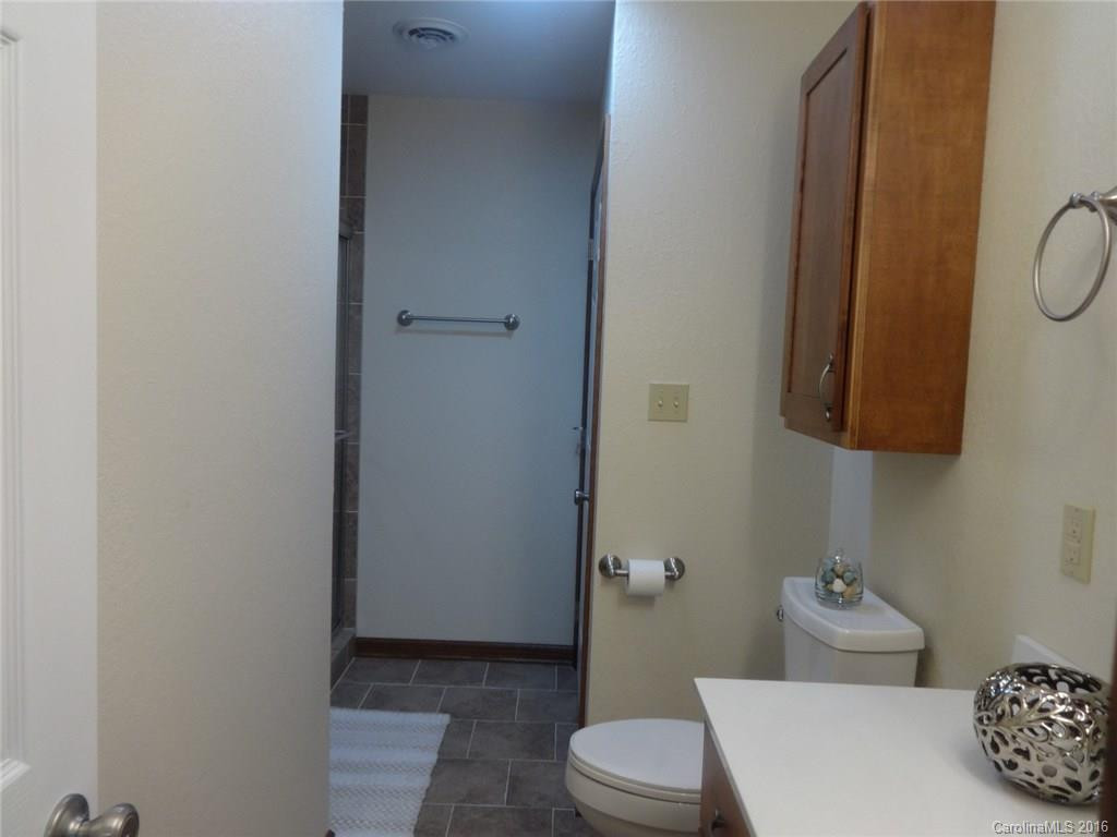 158 Dover Lane - Photo 11