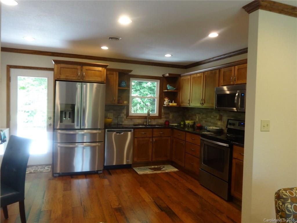 158 Dover Lane - Photo 4