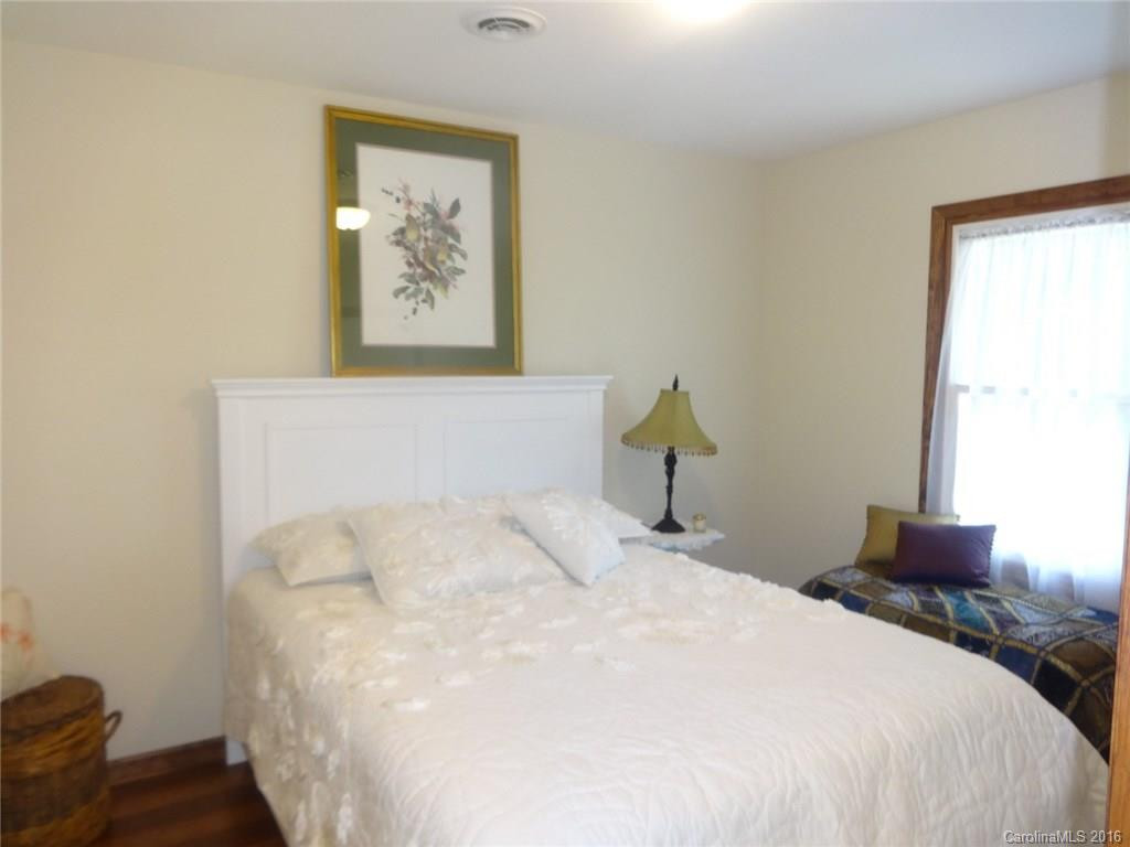 158 Dover Lane - Photo 9