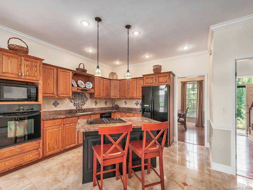 250 Walnut Cove Road - Photo 12