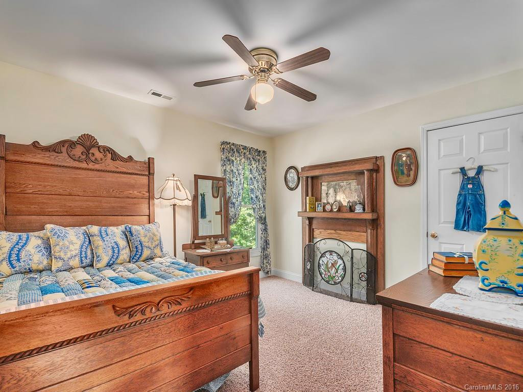 250 Walnut Cove Road - Photo 20