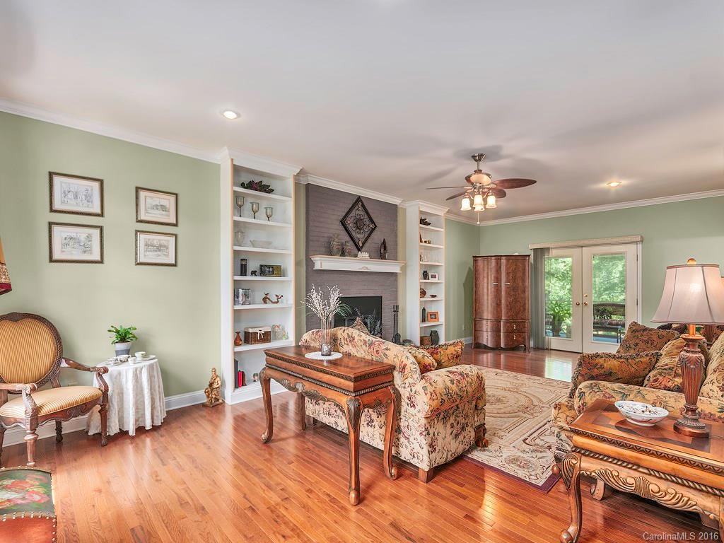 250 Walnut Cove Road - Photo 6