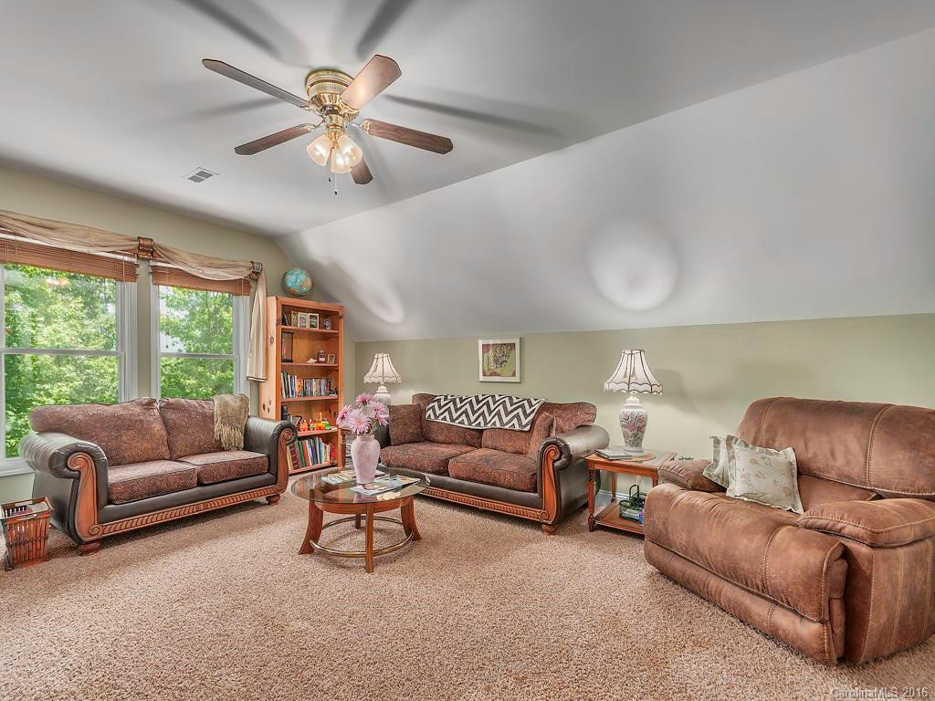 250 Walnut Cove Road - Photo 8