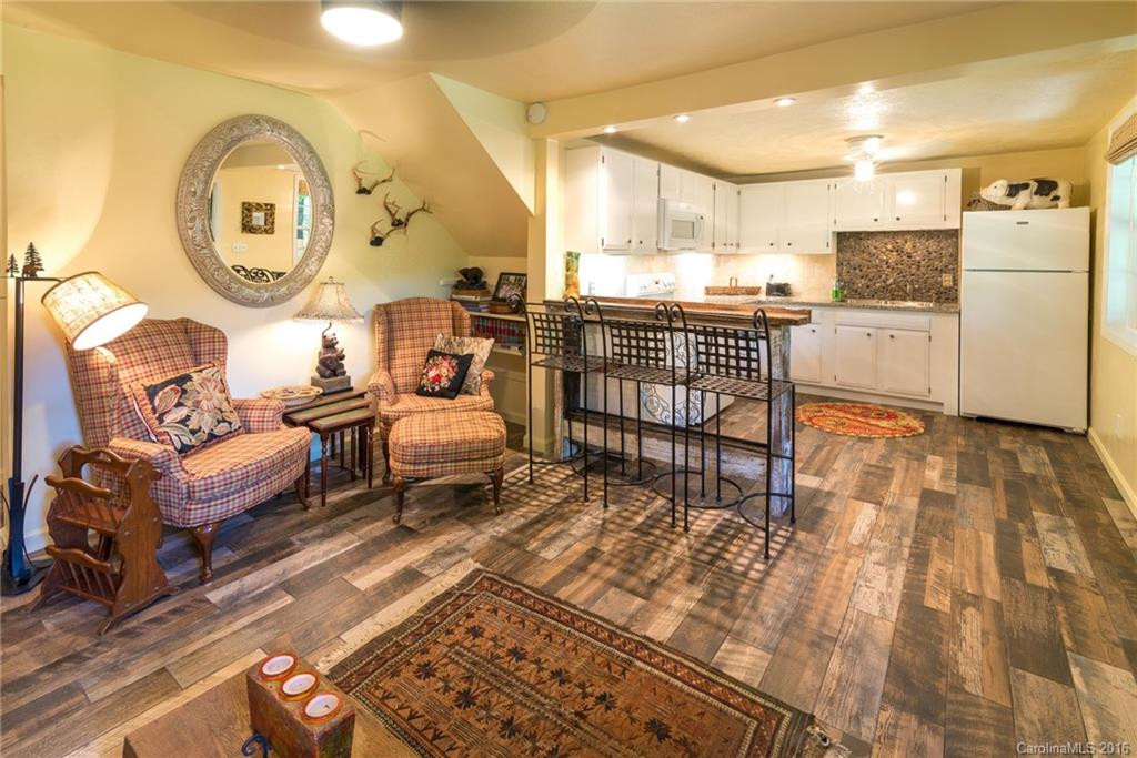 103 Mecklenburg Circle - Photo 15