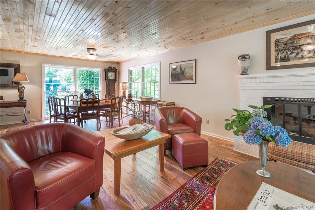 103 Mecklenburg Circle - Photo 4