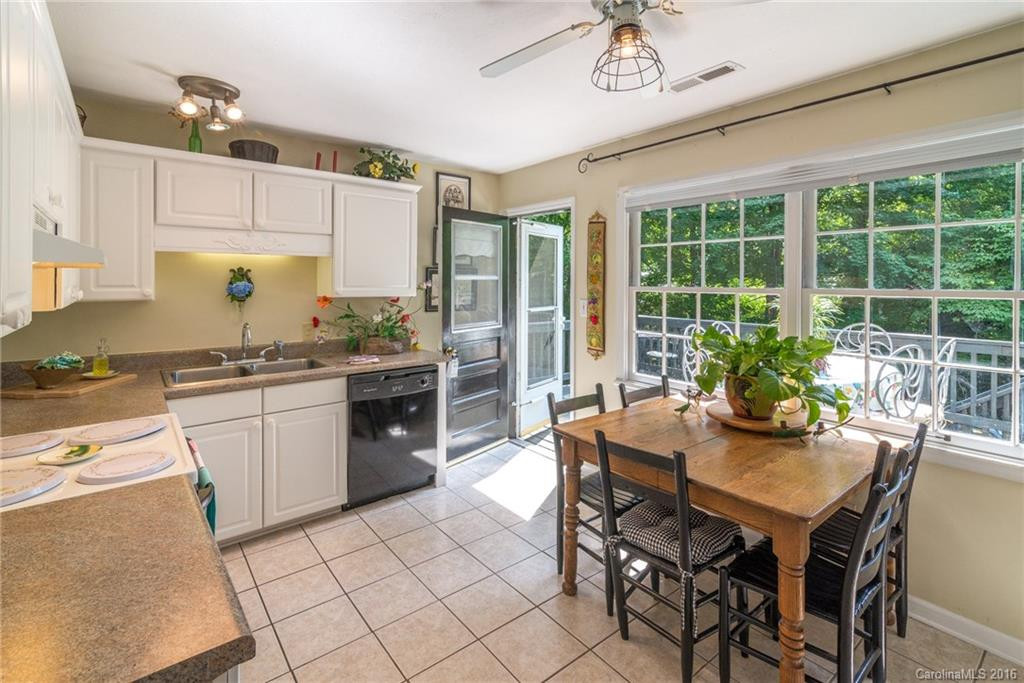 103 Mecklenburg Circle - Photo 6