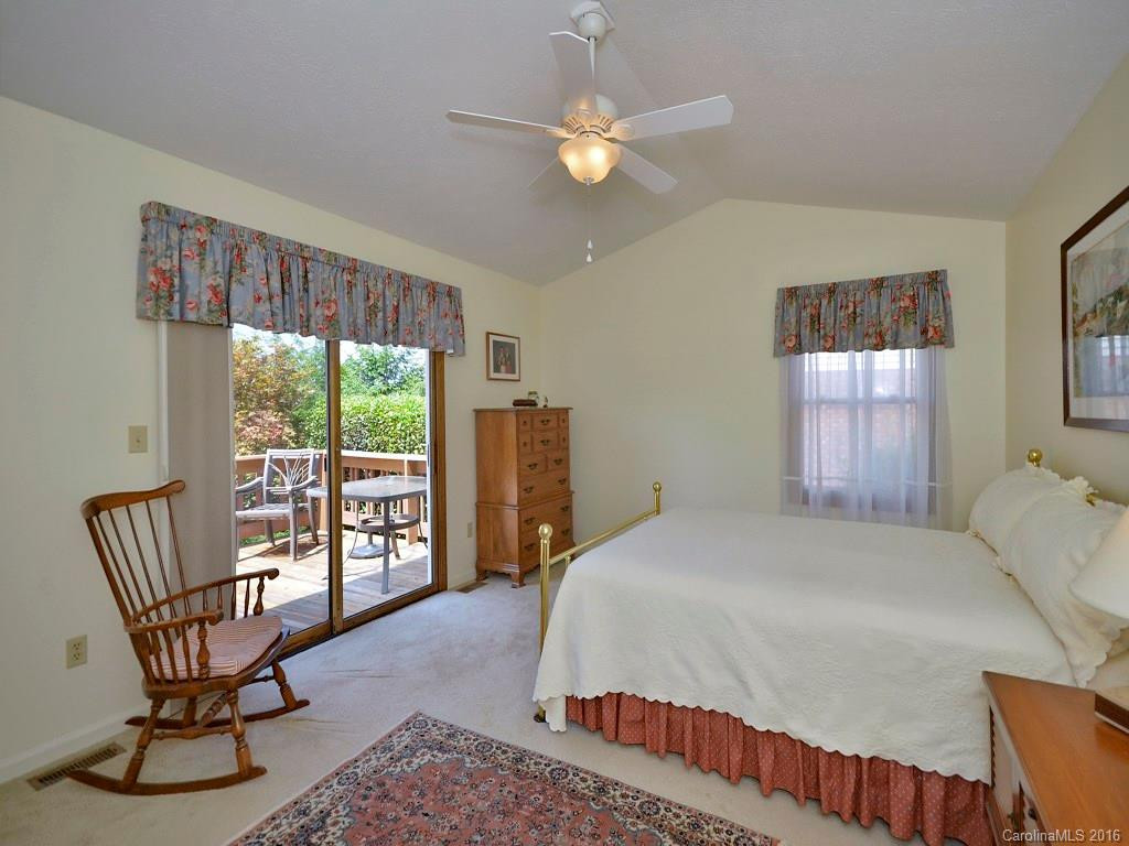 188 Mountain Valley Drive - Photo 11