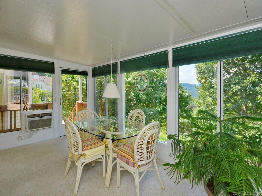 188 Mountain Valley Drive - Photo 8