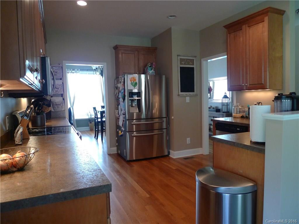 105 Henrys Glen Drive - Photo 3