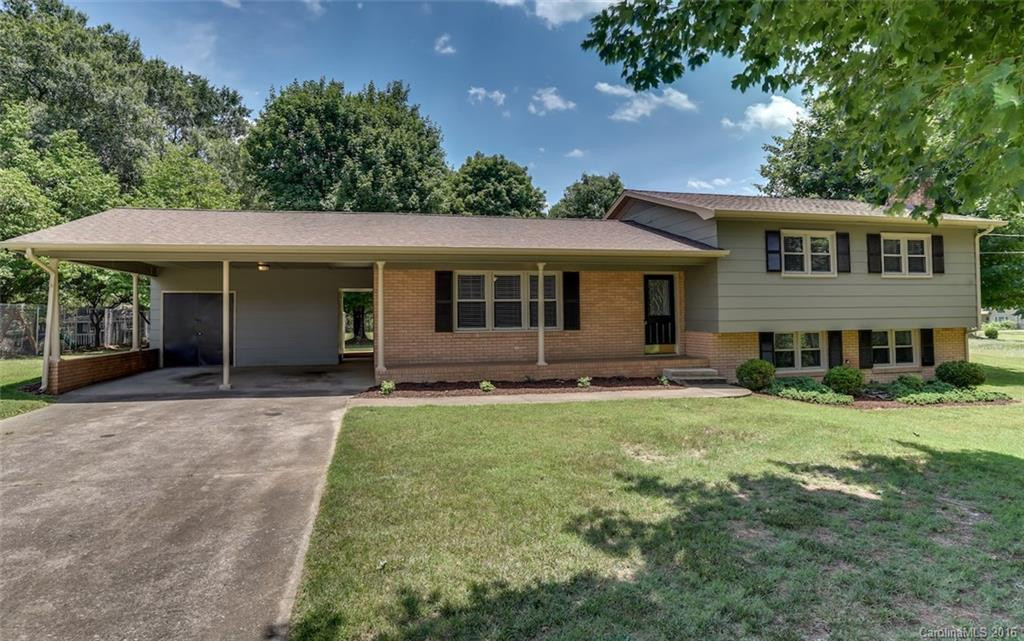 200 Weatherstone Drive - Photo 2