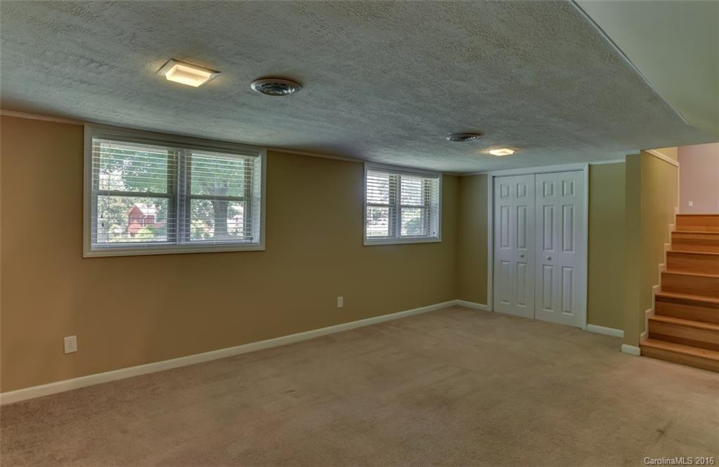 200 Weatherstone Drive - Photo 17