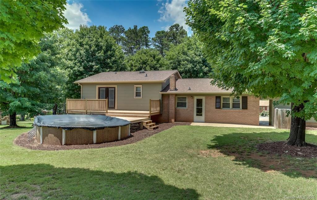 200 Weatherstone Drive - Photo 3