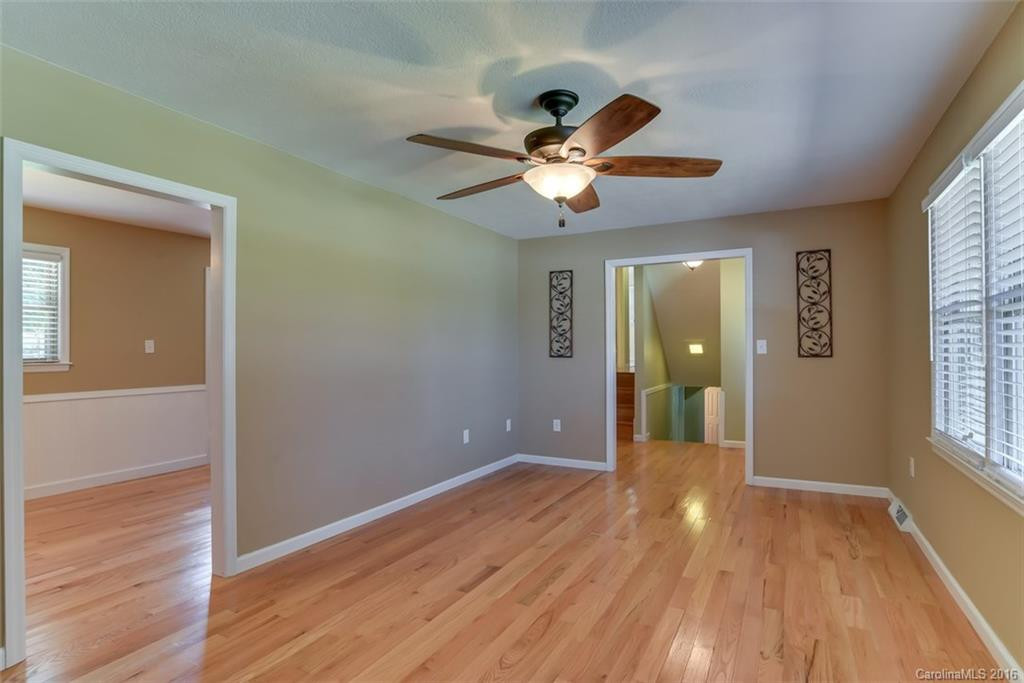 200 Weatherstone Drive - Photo 5