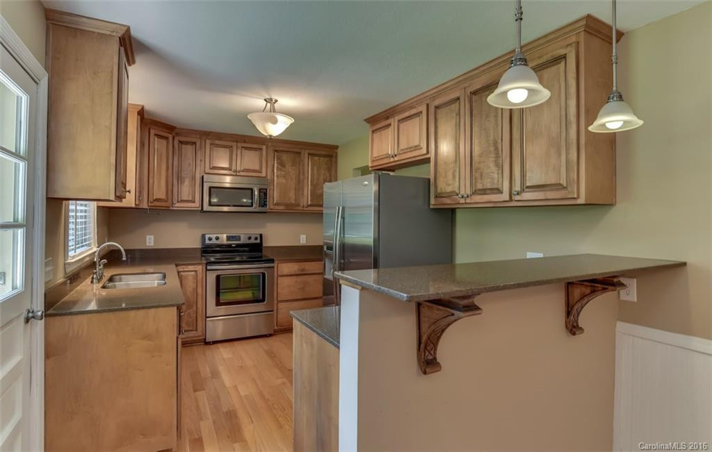 200 Weatherstone Drive - Photo 6