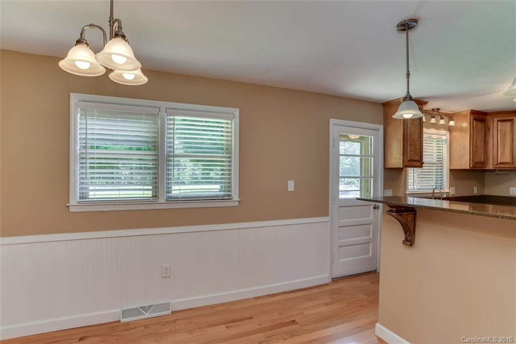 200 Weatherstone Drive - Photo 8