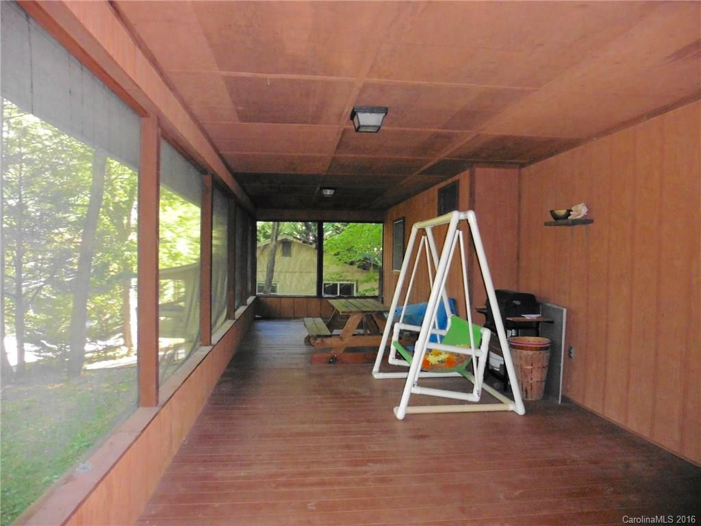 312 Azalea Drive - Photo 3