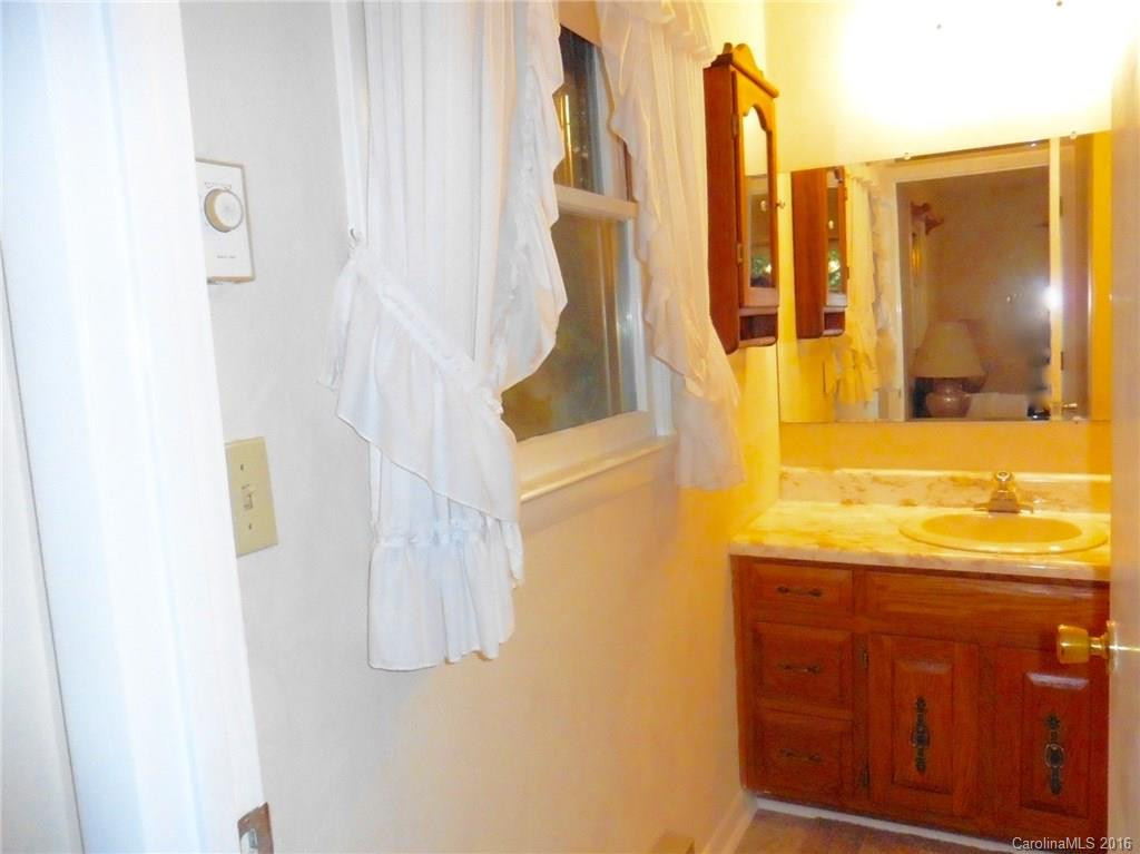 312 Azalea Drive - Photo 22