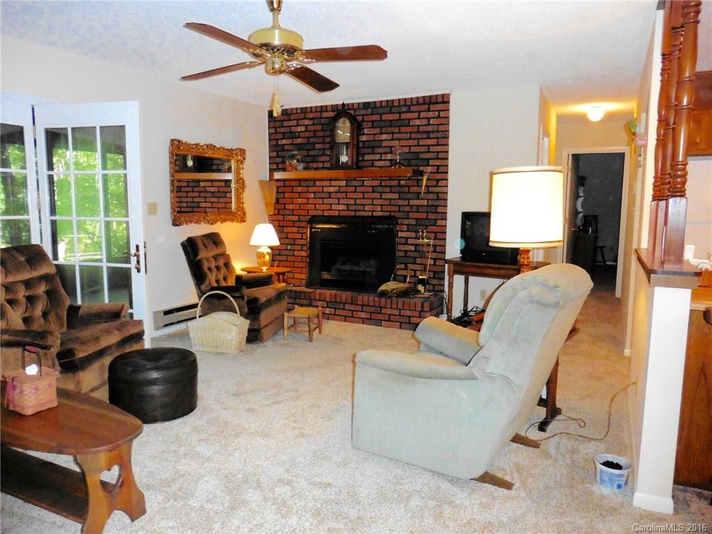 312 Azalea Drive - Photo 9