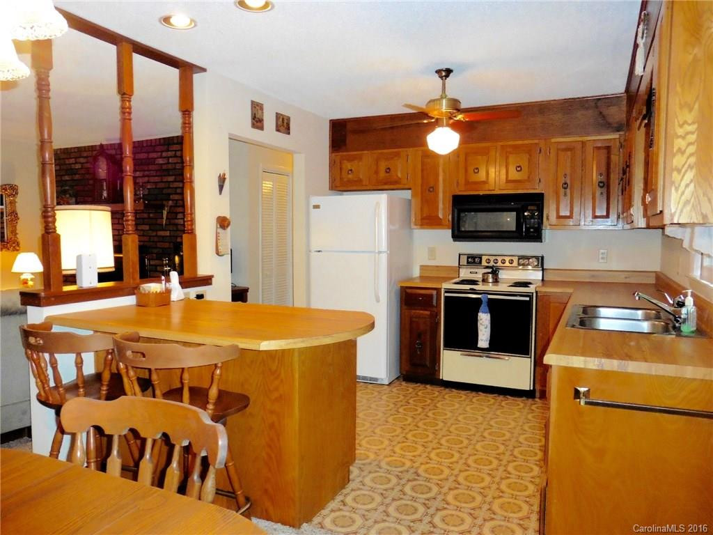 312 Azalea Drive - Photo 10