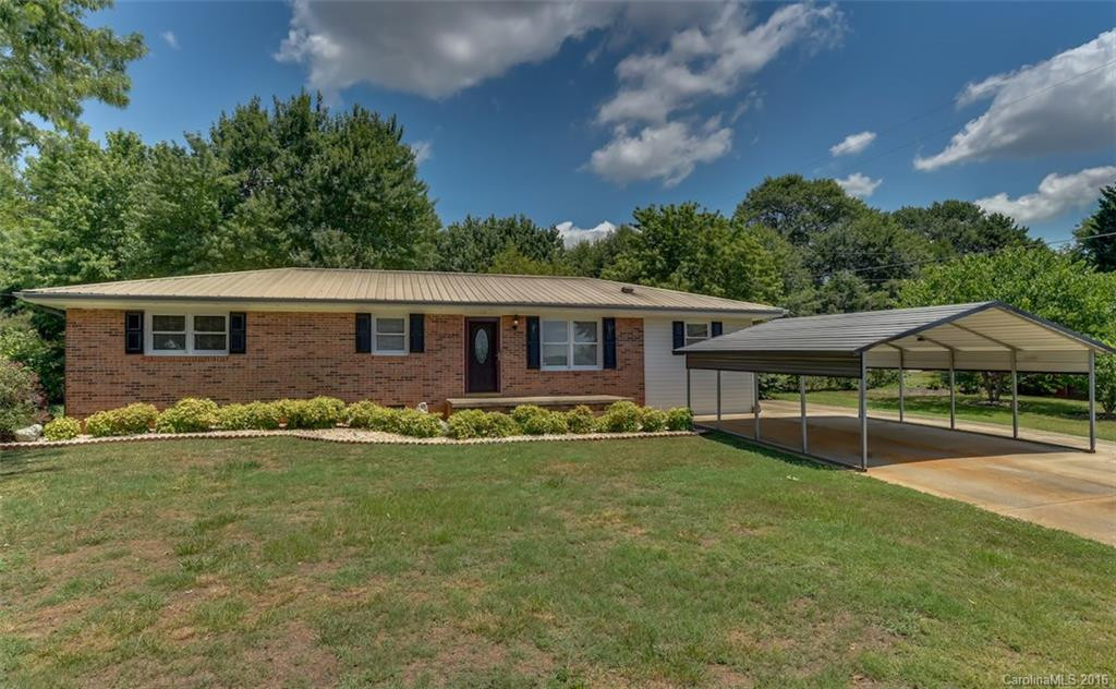 130 Lakewood Drive