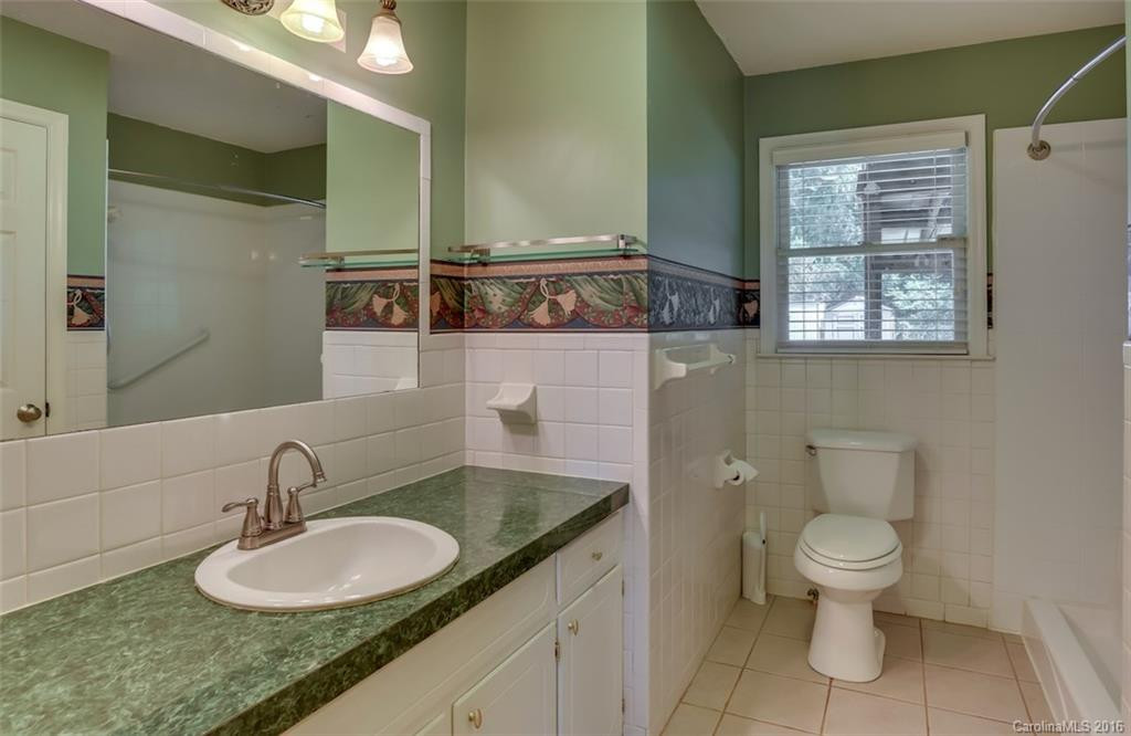 130 Lakewood Drive - Photo 13
