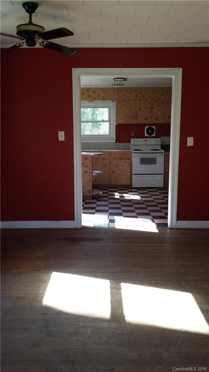 207 Ervin Road - Photo 3