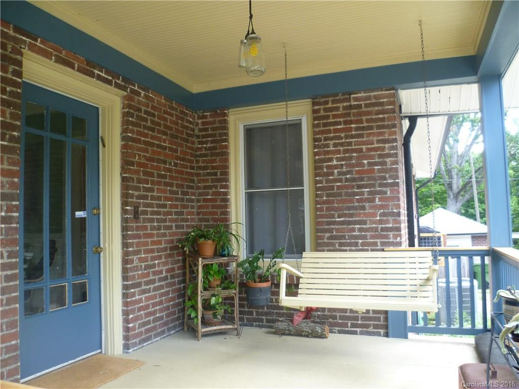 31 Mildred Avenue - Photo 2