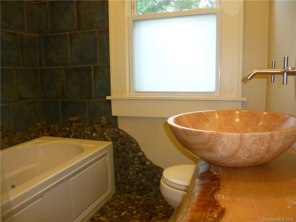 31 Mildred Avenue - Photo 11