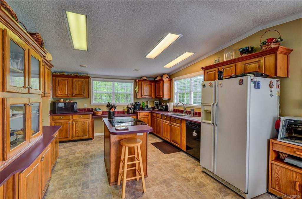 34 Homeway Drive - Photo 11