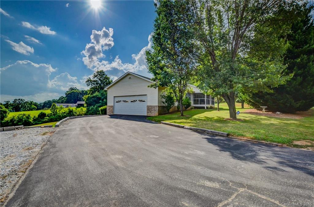 34 Homeway Drive - Photo 5