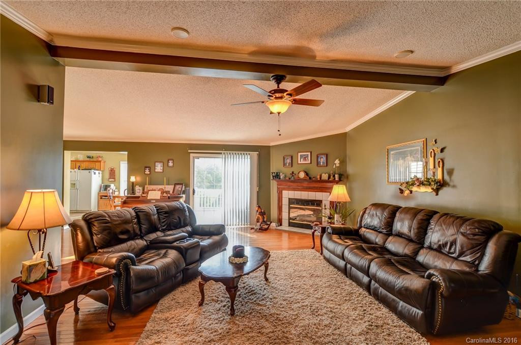 34 Homeway Drive - Photo 6