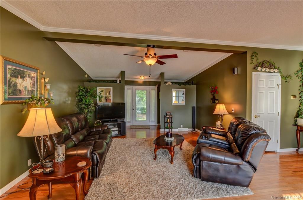 34 Homeway Drive - Photo 7
