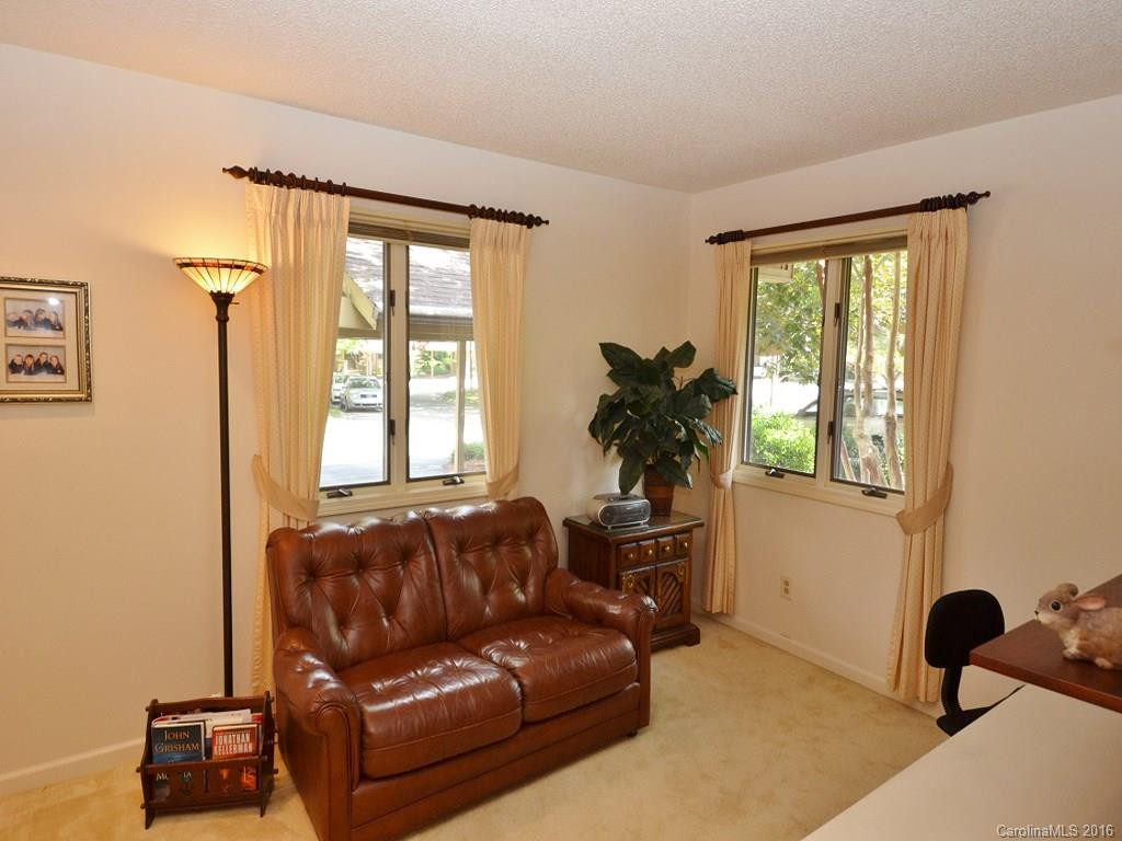 705 Red Oak Drive #705 - Photo 6