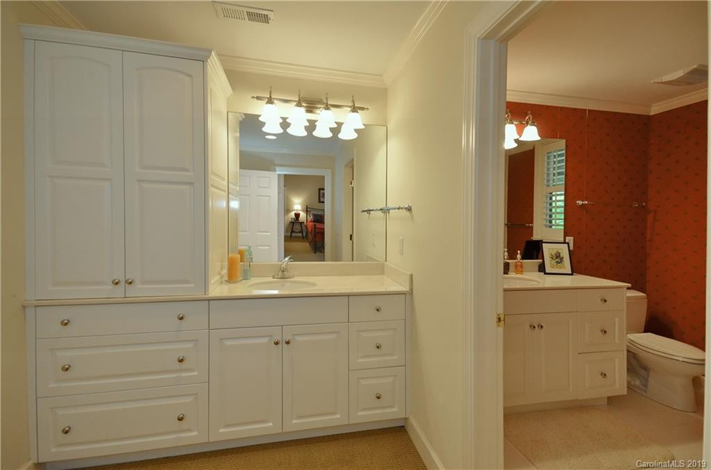 688 Rochester Drive - Photo 29