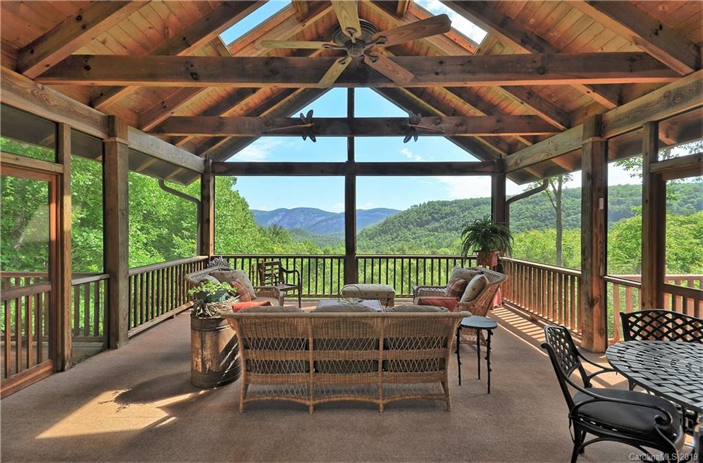 688 Rochester Drive - Photo 8