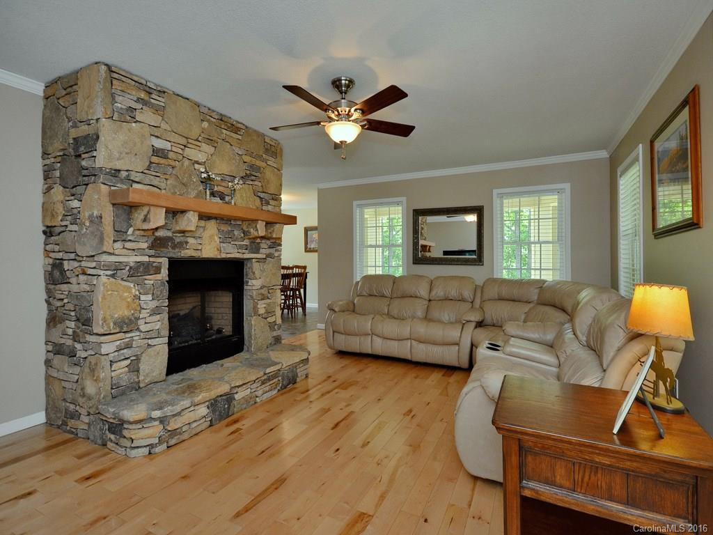 491 White Oak Flats Road - Photo 5