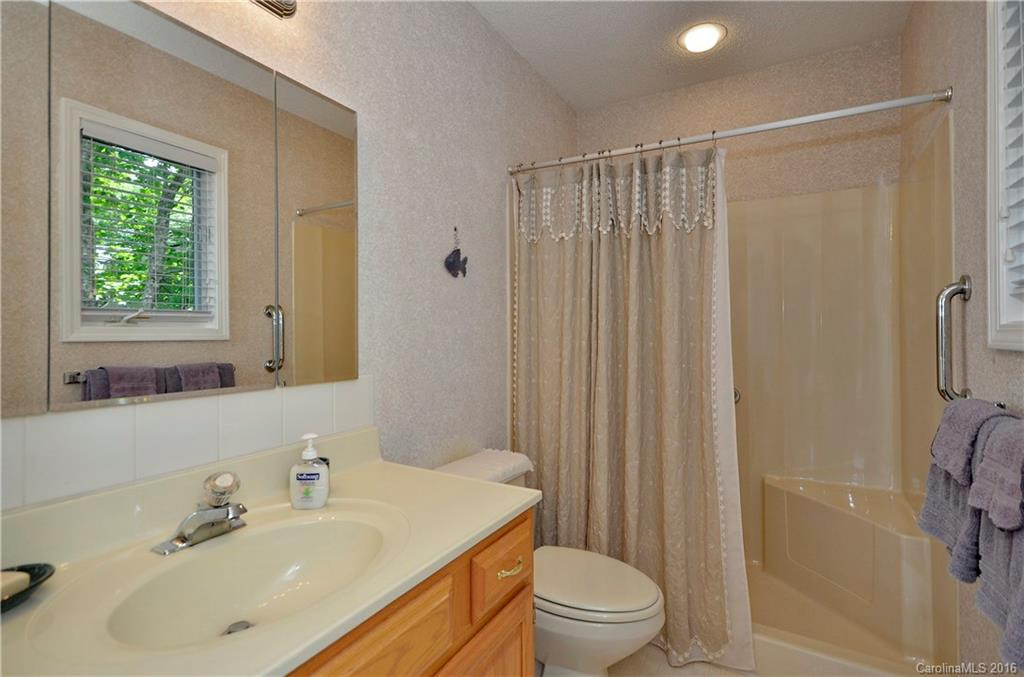 1860 Riverview Court #10 - Photo 11