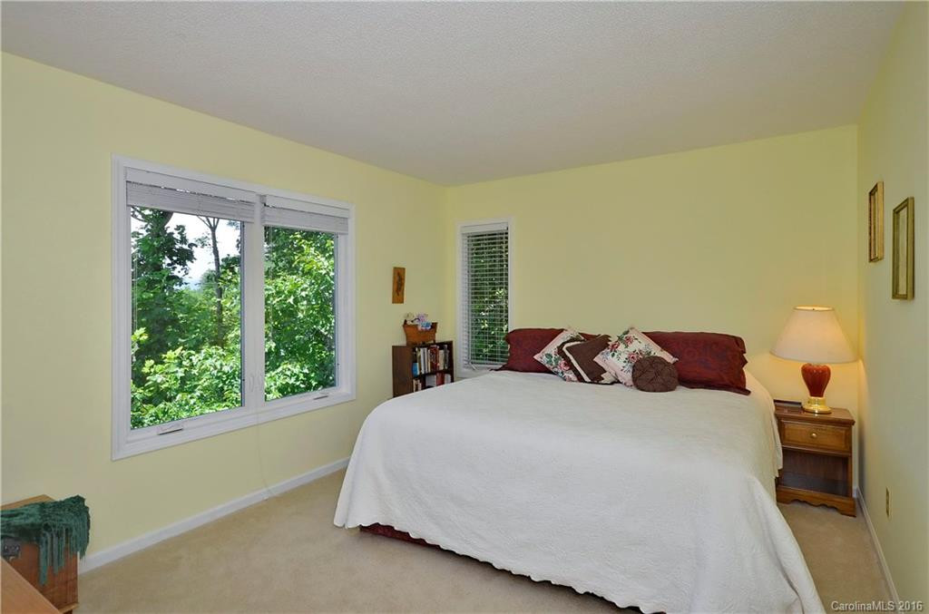 1860 Riverview Court #10 - Photo 14