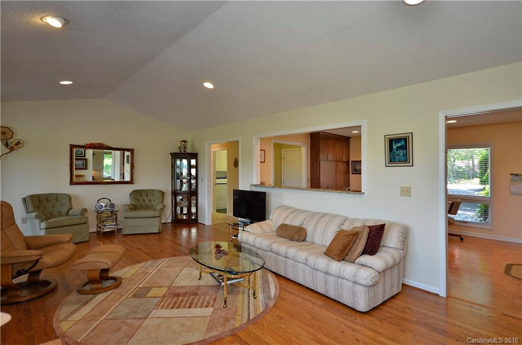 1860 Riverview Court #10 - Photo 5