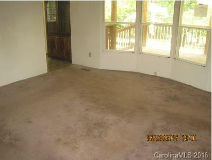 1009 Dysartville Road - Photo 3