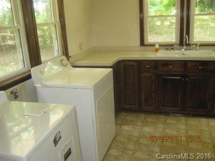 1009 Dysartville Road - Photo 4