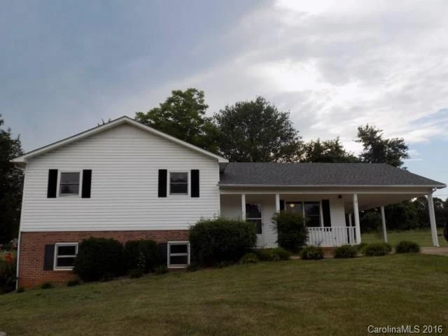 673 Old Hollis Road