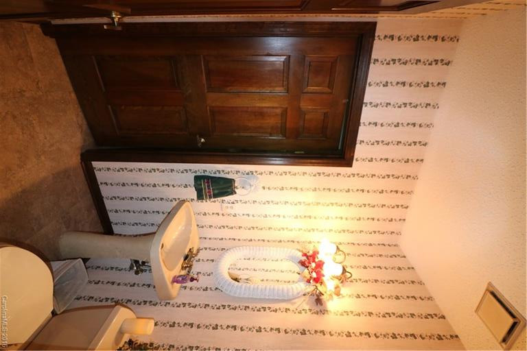1002 High Vista Drive - Photo 2