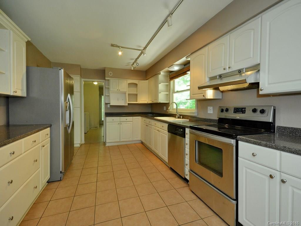 1001 NC Hwy 9 None - Photo 2