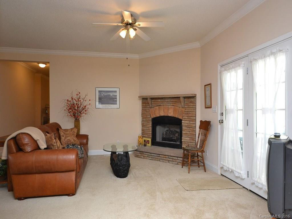13 Eagle Drive - Photo 3
