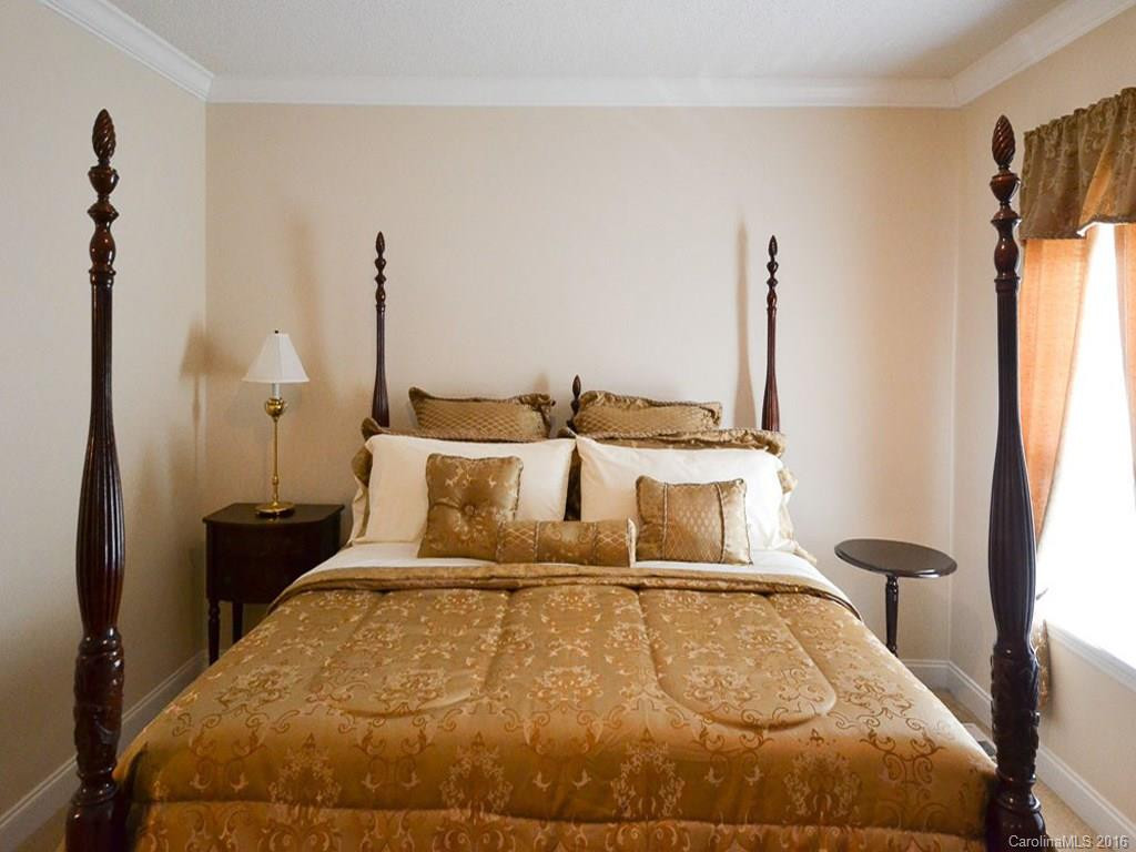 13 Eagle Drive - Photo 8