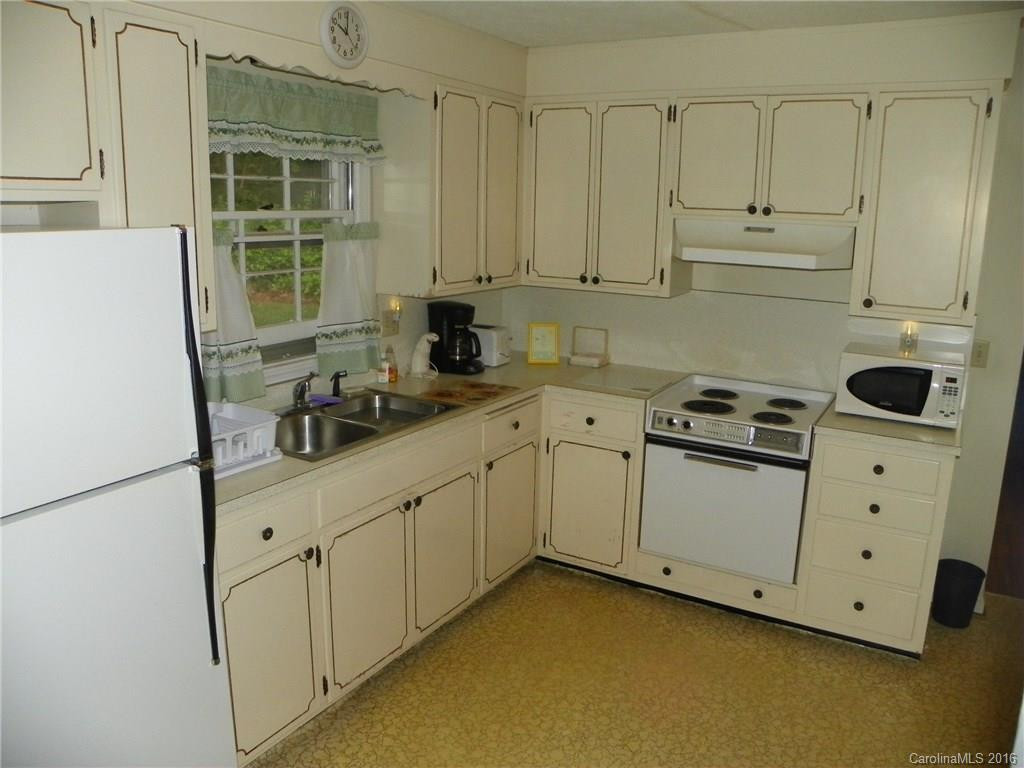 1207 Pinebrook Circle #32 - Photo 13