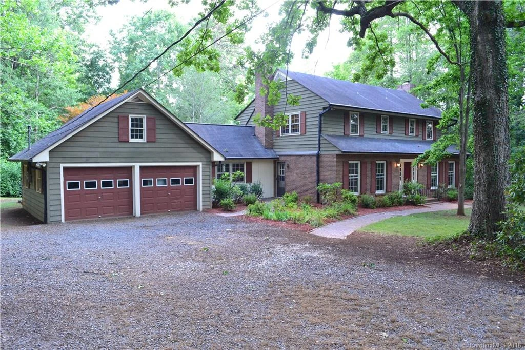 10 Houser Road