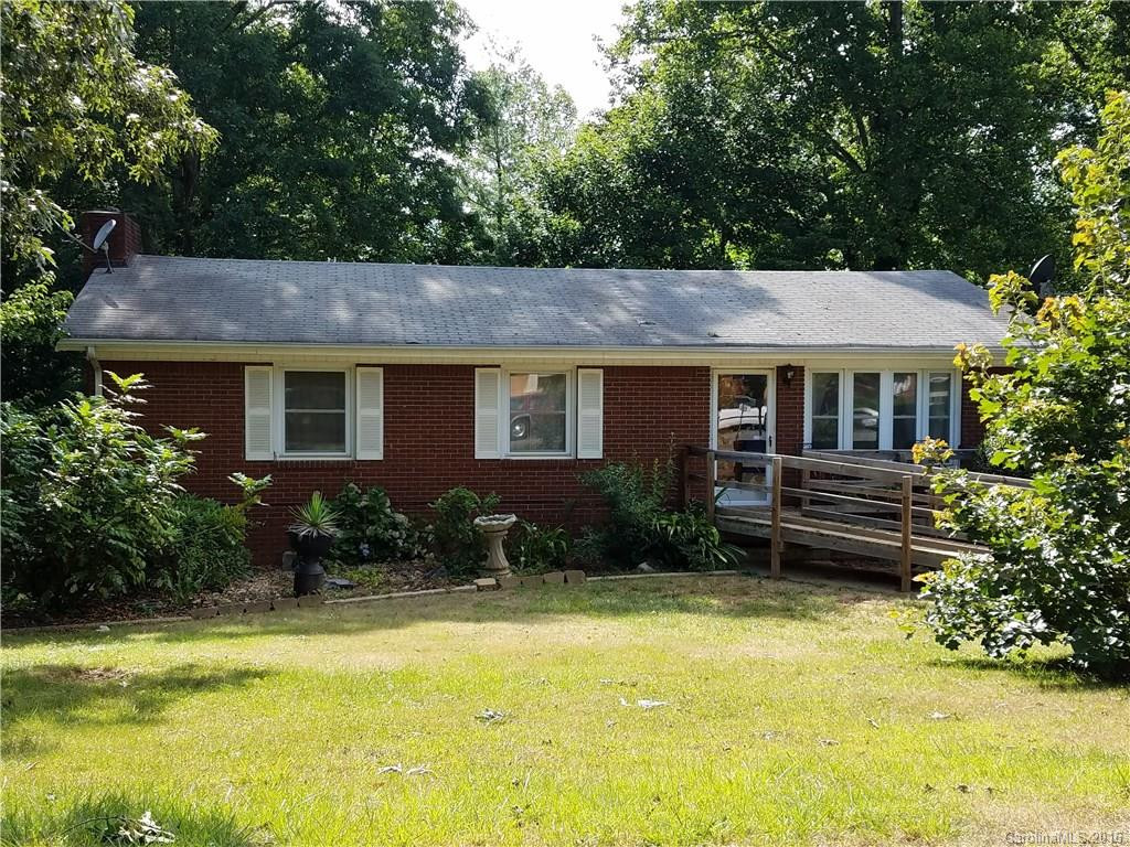 68 Robinson Avenue